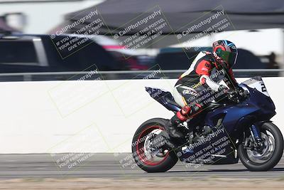 media/Oct-05-2025-CVMA (Sun) [[beeef4f201]]/Race 2-Supersport Middleweight/